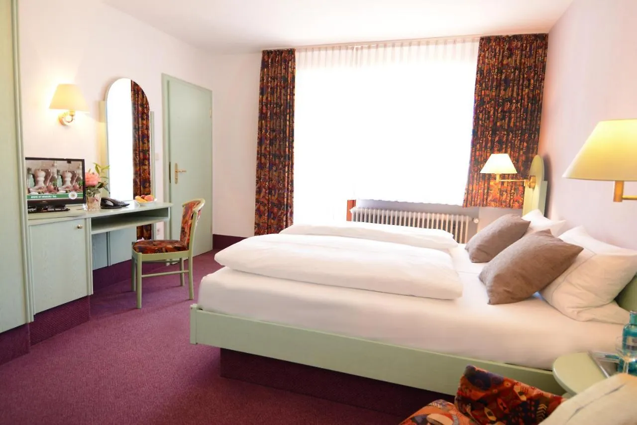 Hotel Weisses Lamm Allersberg 3*,  Germany