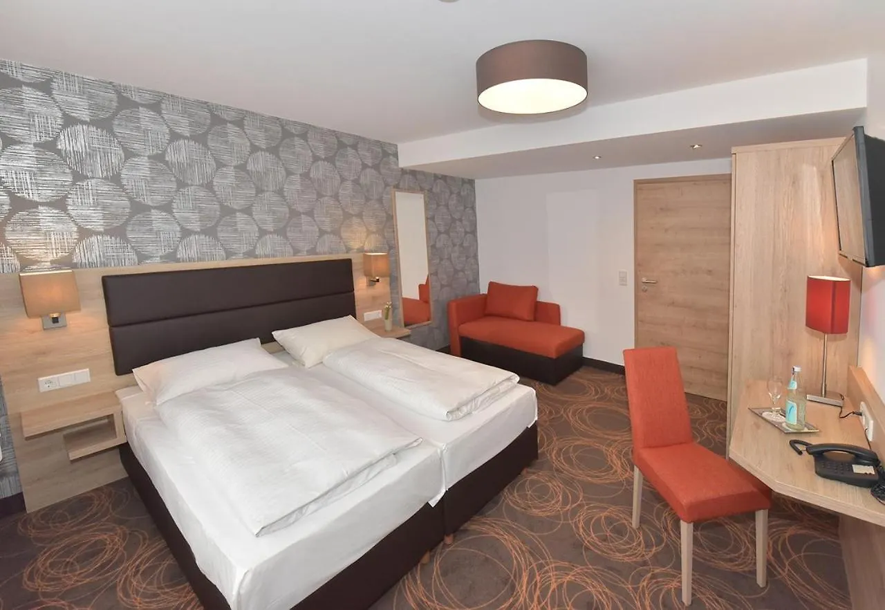 Hotel Weisses Lamm Allersberg Guest house